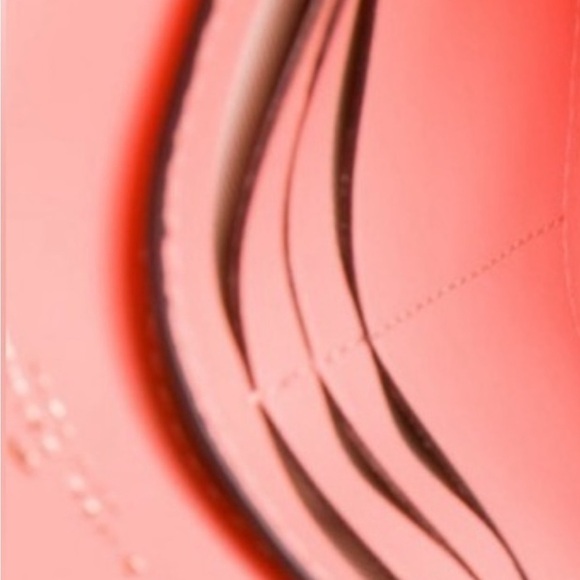 EUC Kate Spade Crossbody, Authenticated on another site. See all photos. - Picture 10 of 10